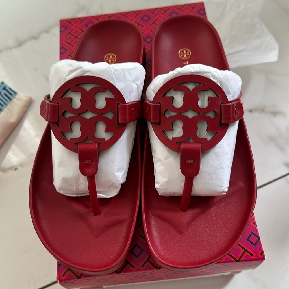 New! Tory Burch miller cloud red sandals 8.5